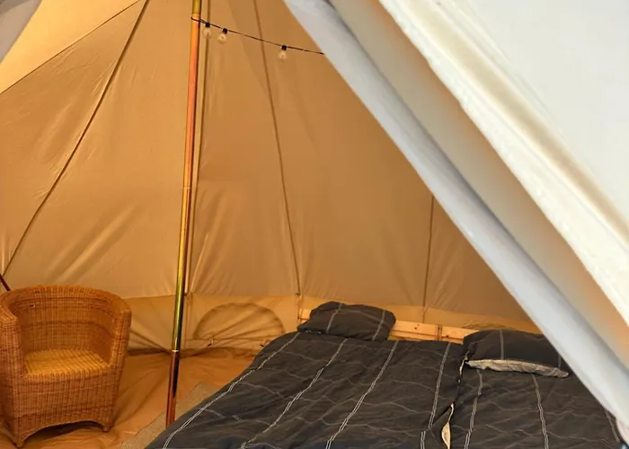 Big Tent With Real Beds And Ocean View